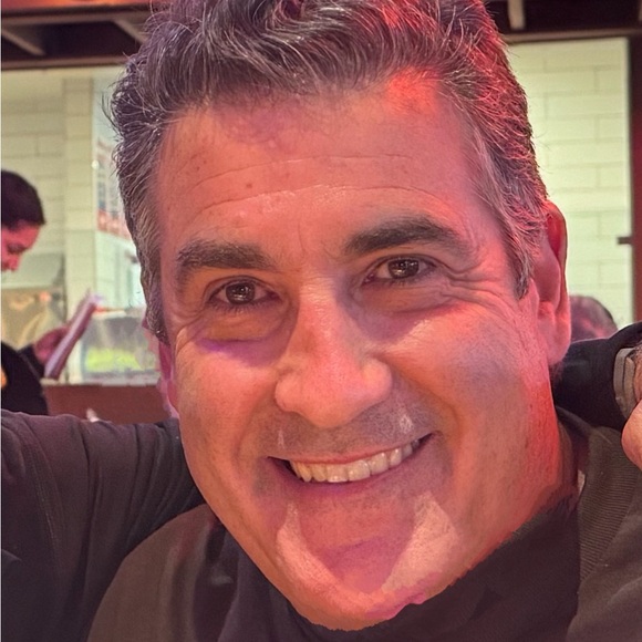 Meet your Posher, Barry - Picture 1 of 2